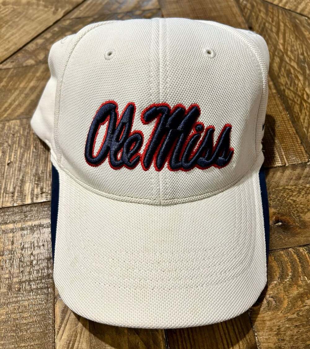 Nike Ole Miss Rebels Hat One Size Fits All White Adjustable Cap